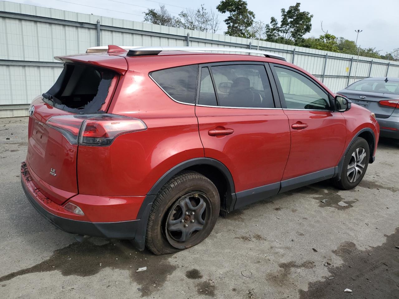 2016 TOYOTA RAV4 LE — снимка 3