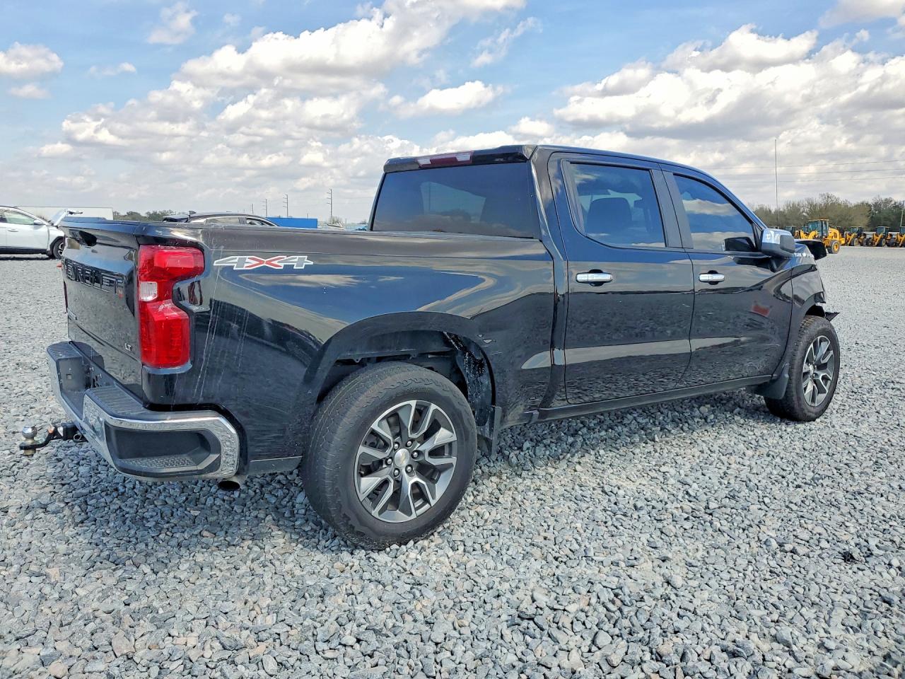 2022 CHEVROLET SILVERADO K1500 LT-L — снимка 3