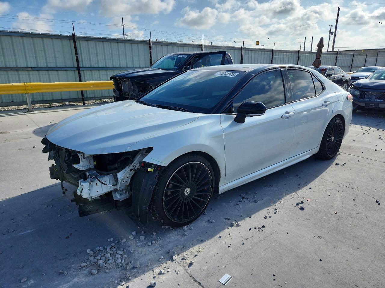 2018 TOYOTA CAMRY XSE V6