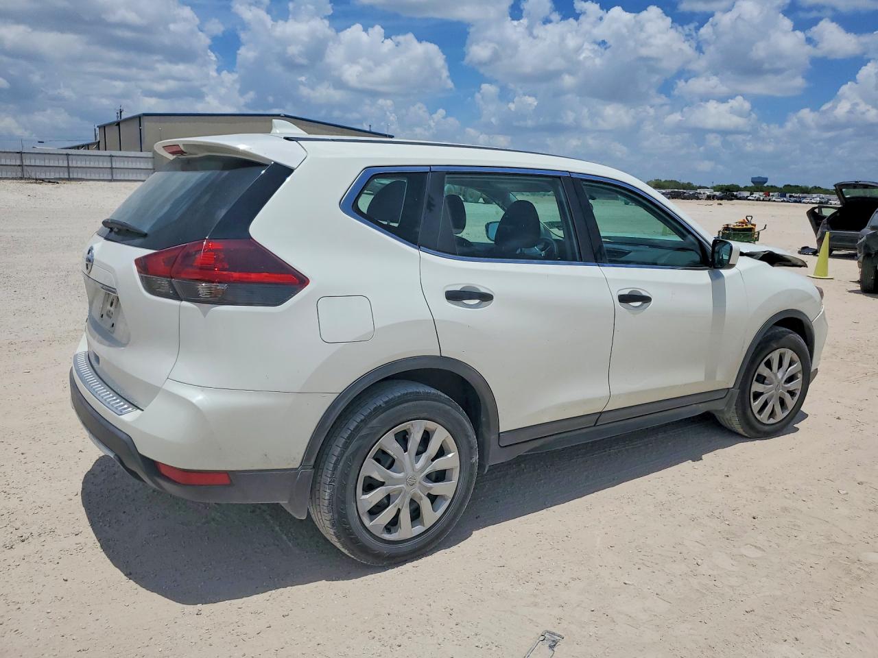 2018 NISSAN ROGUE S — снимка 3