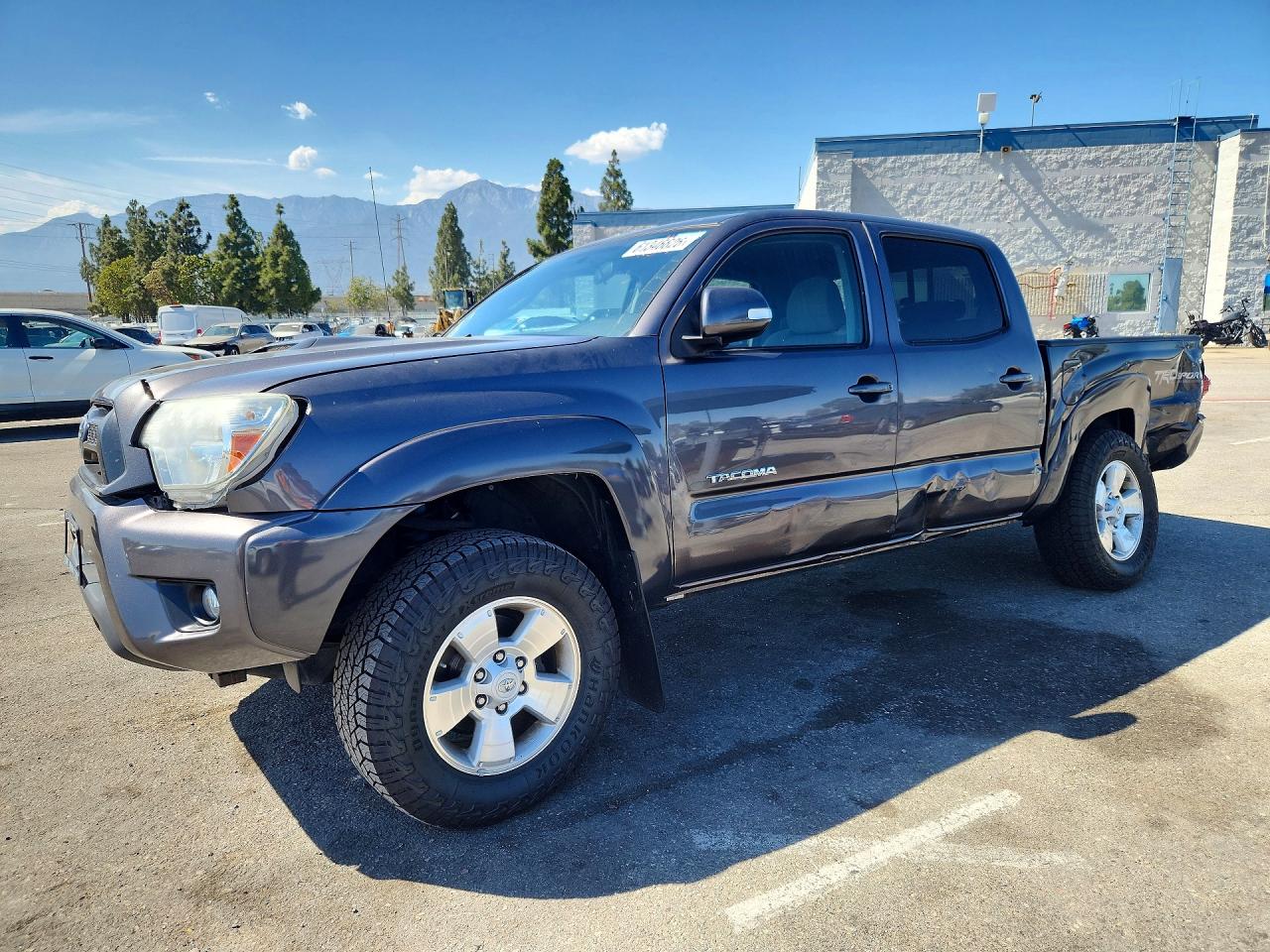 2015 TOYOTA TACOMA V6