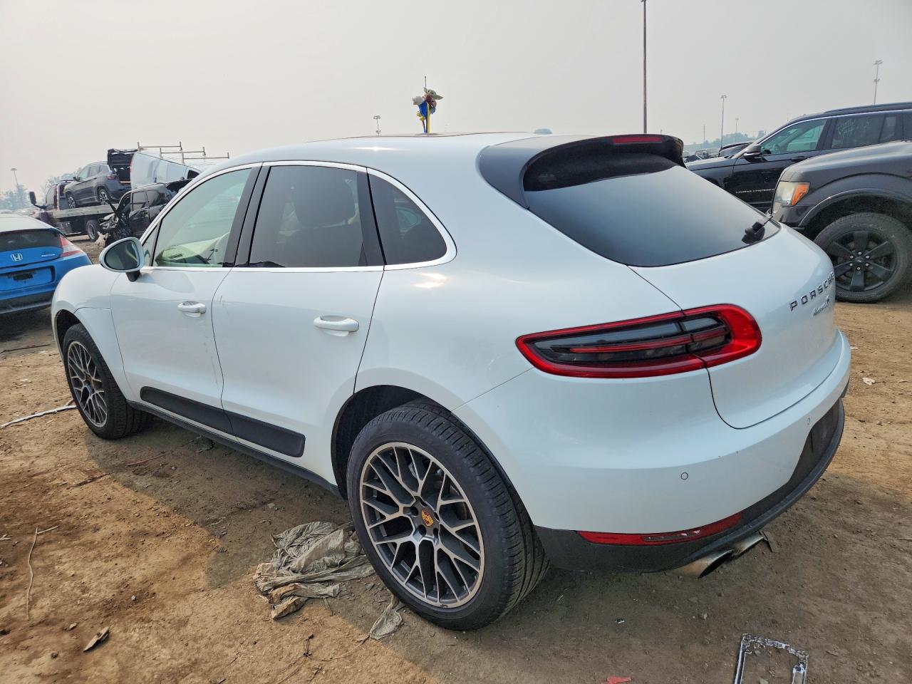 2016 PORSCHE MACAN S — снимка 2