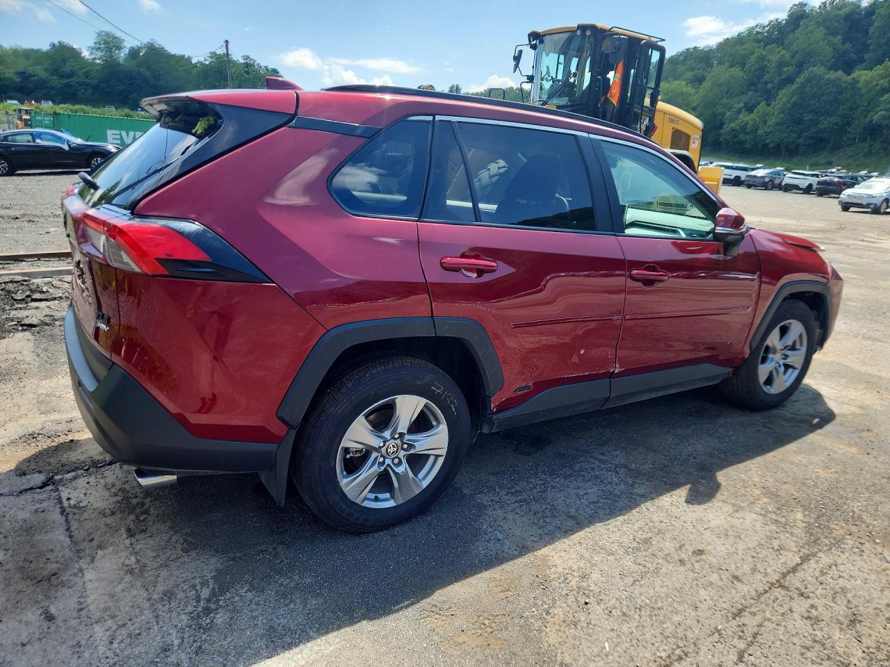 2025 TOYOTA RAV4 HYBRID XLE — снимка 3
