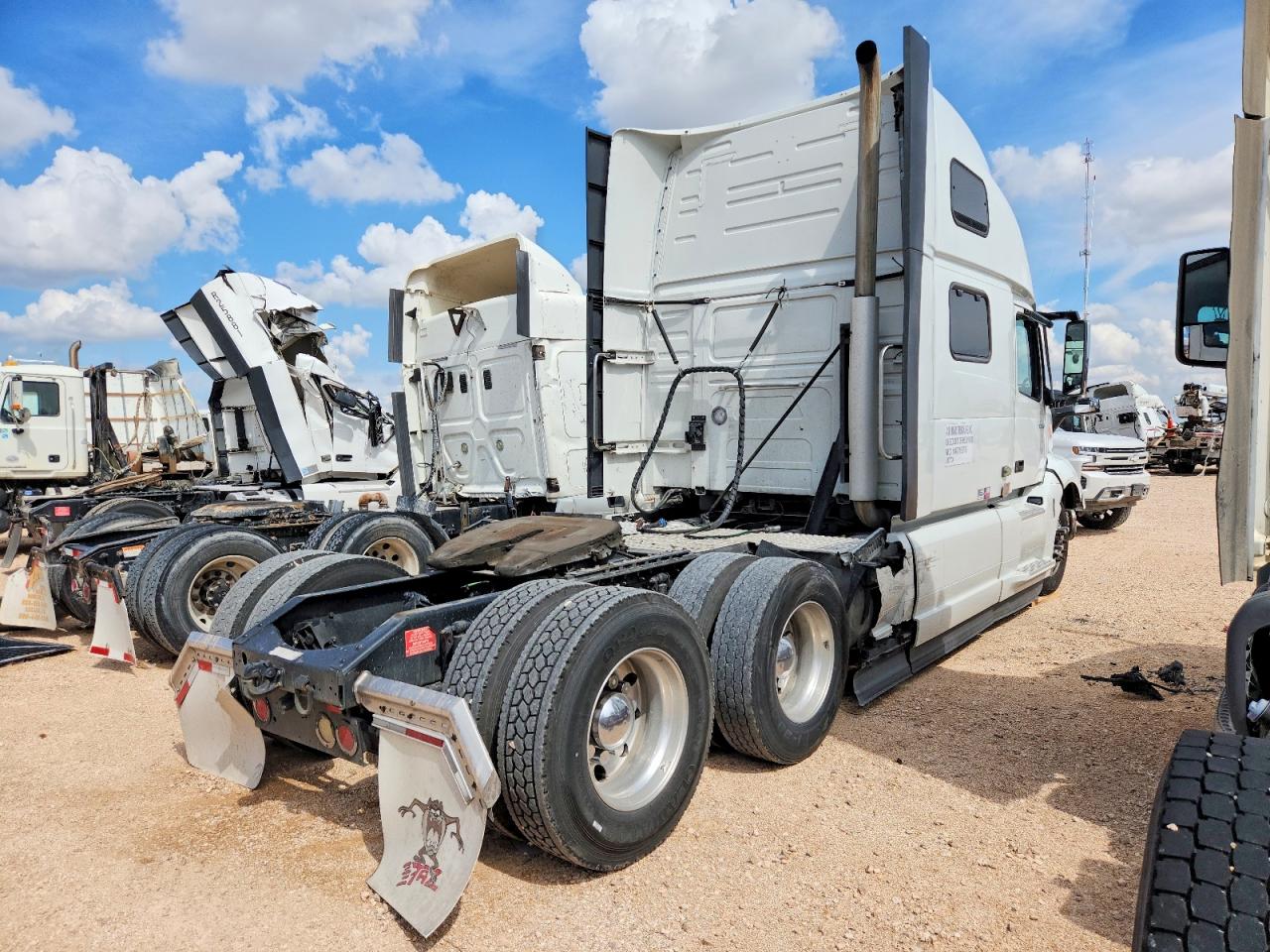 2020 VOLVO VNL VNL — снимка 4