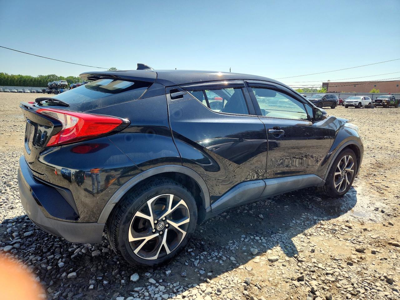 2018 TOYOTA C-HR XLE PREMIUM — снимка 3