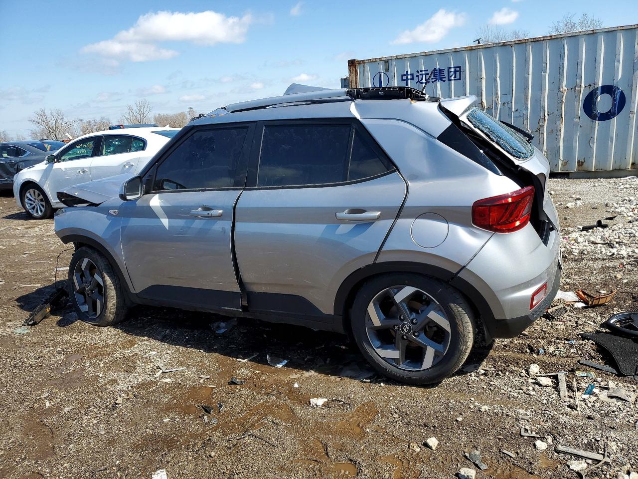 2025 HYUNDAI VENUE SEL — снимка 2