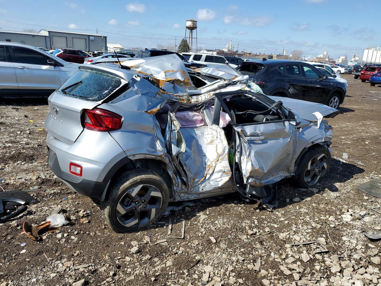 2025 HYUNDAI VENUE SEL — снимка 3