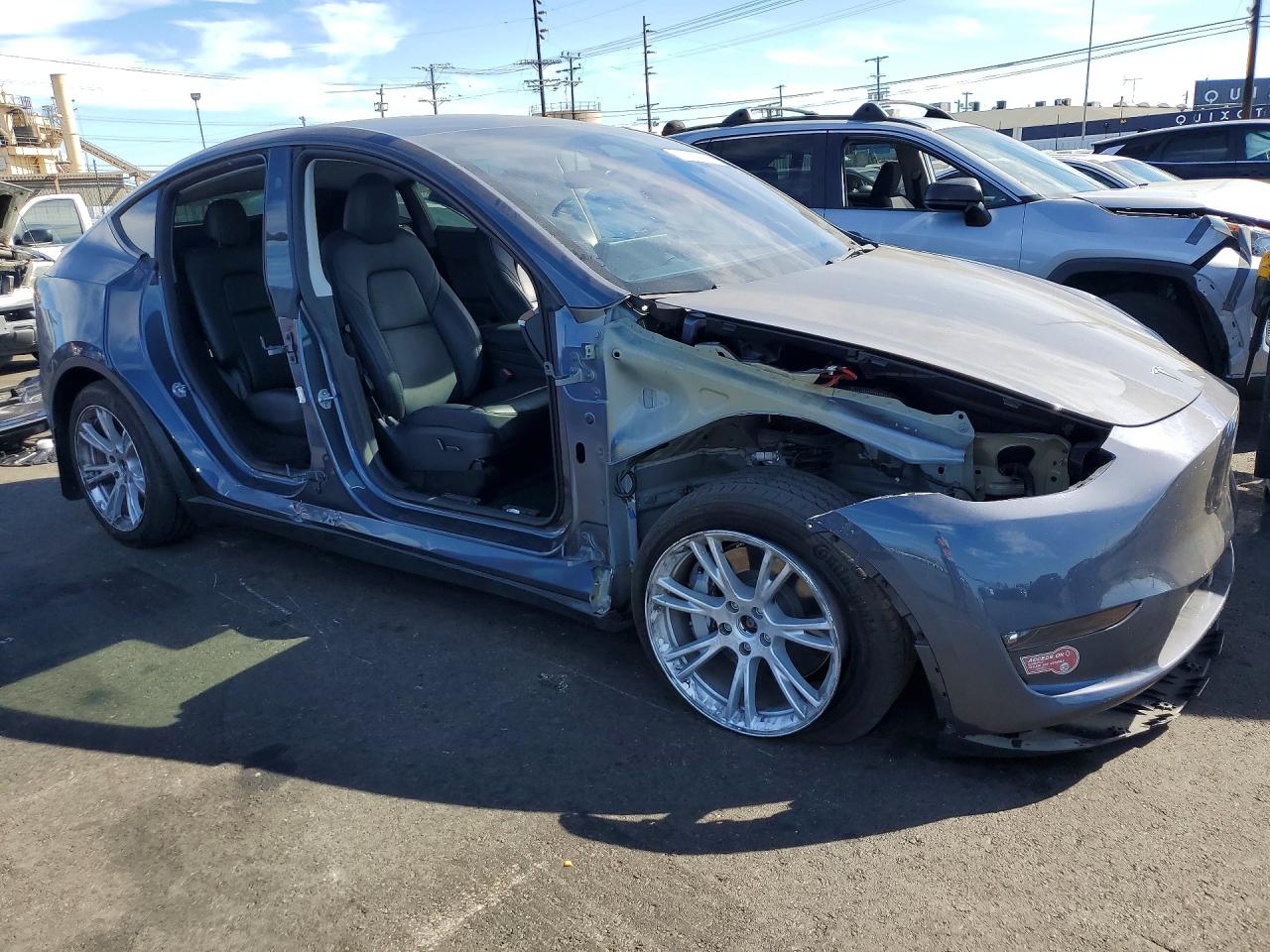 2023 TESLA MODEL Y — снимка 4