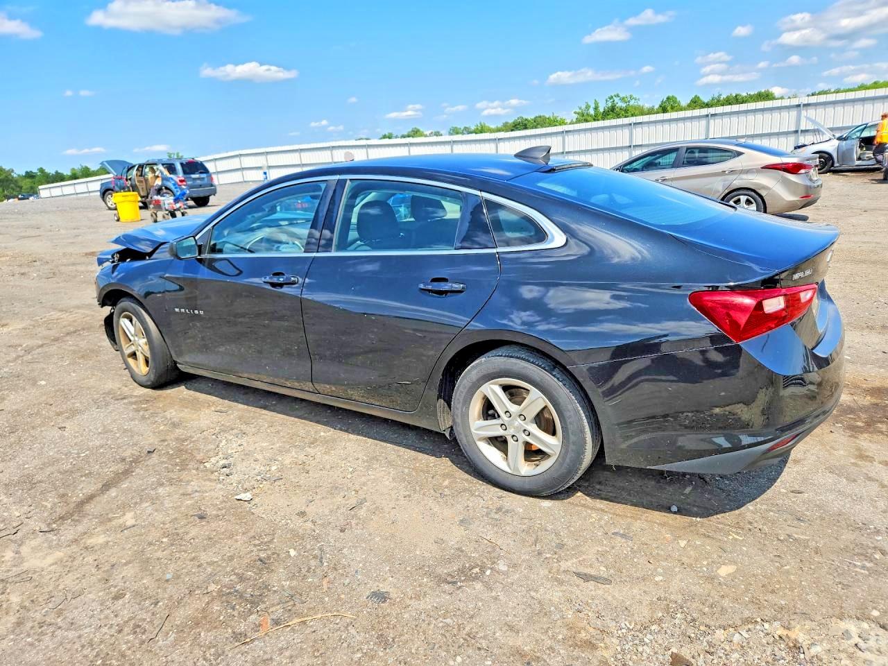2020 CHEVROLET MALIBU LS — снимка 2
