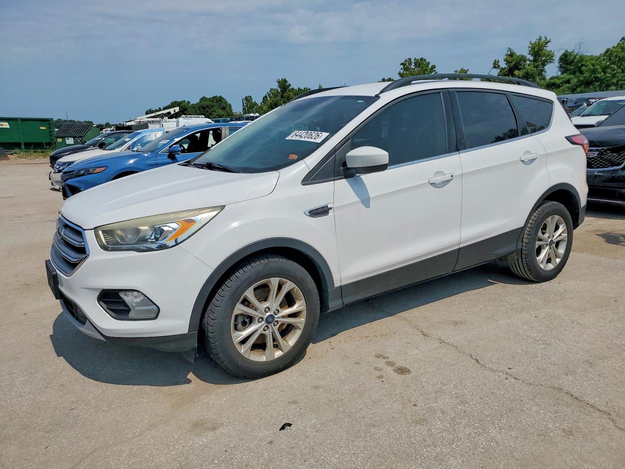 2017 FORD ESCAPE SE