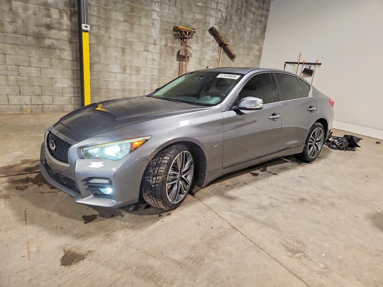 2014 INFINITI Q50 SPORT