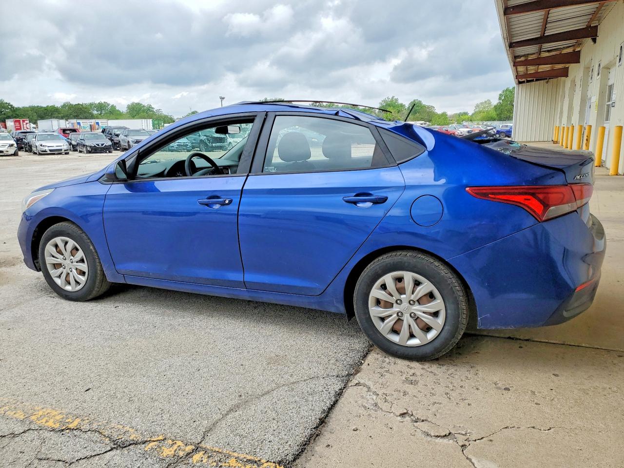 2019 HYUNDAI ACCENT — снимка 2
