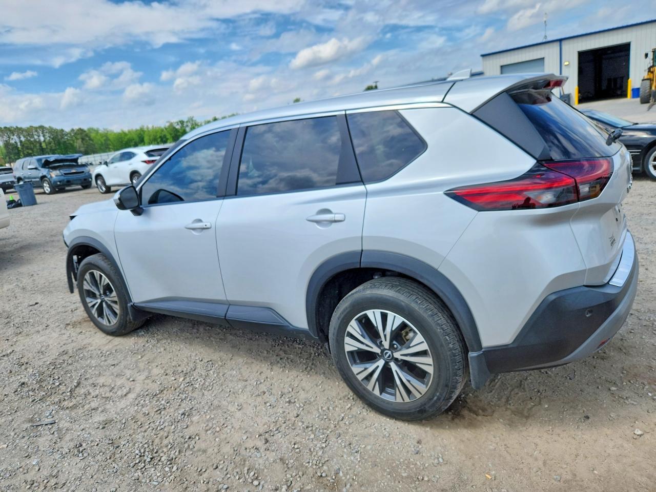 2023 NISSAN ROGUE SV — снимка 2