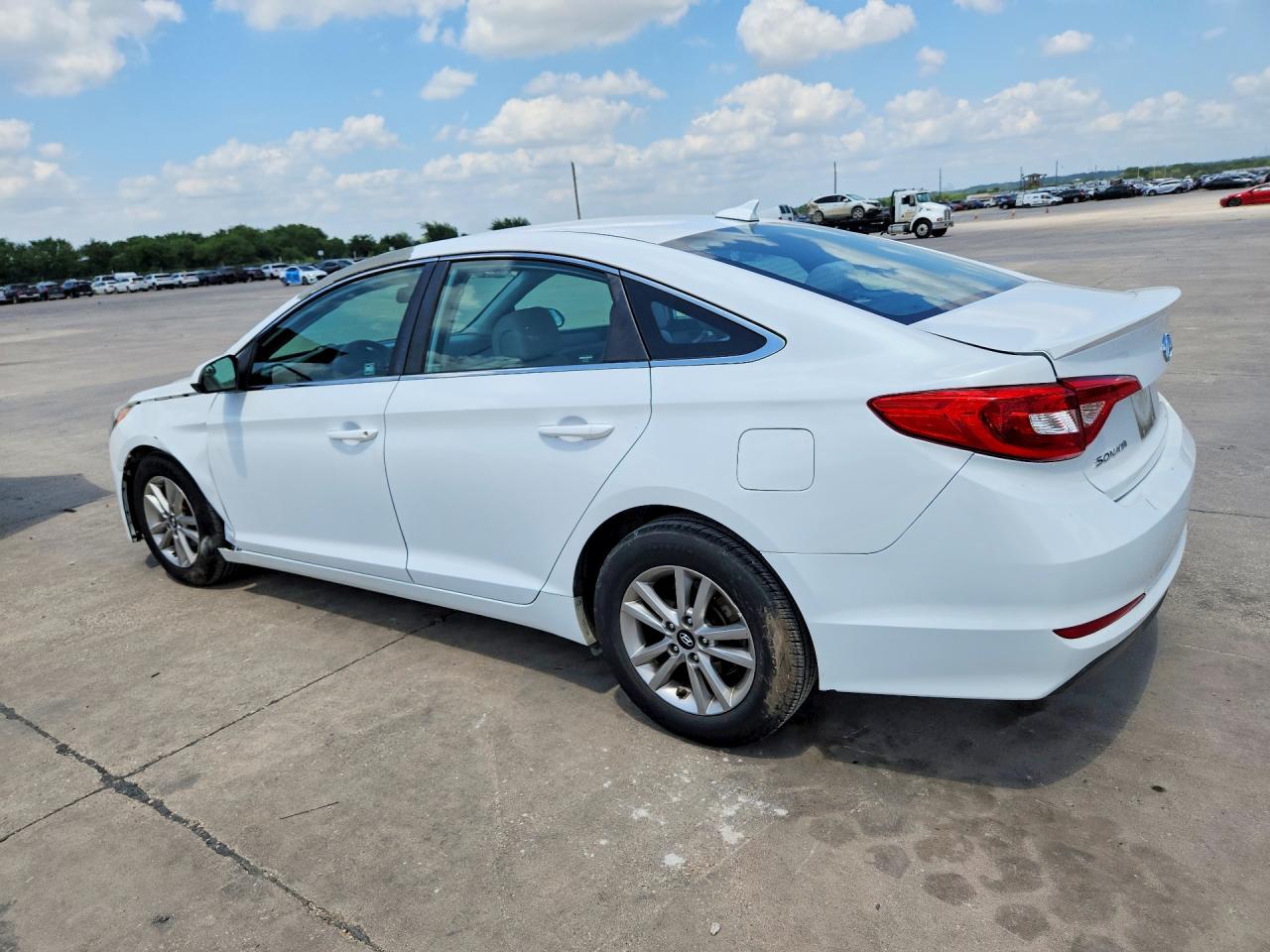 2016 HYUNDAI SONATA SE — снимка 2