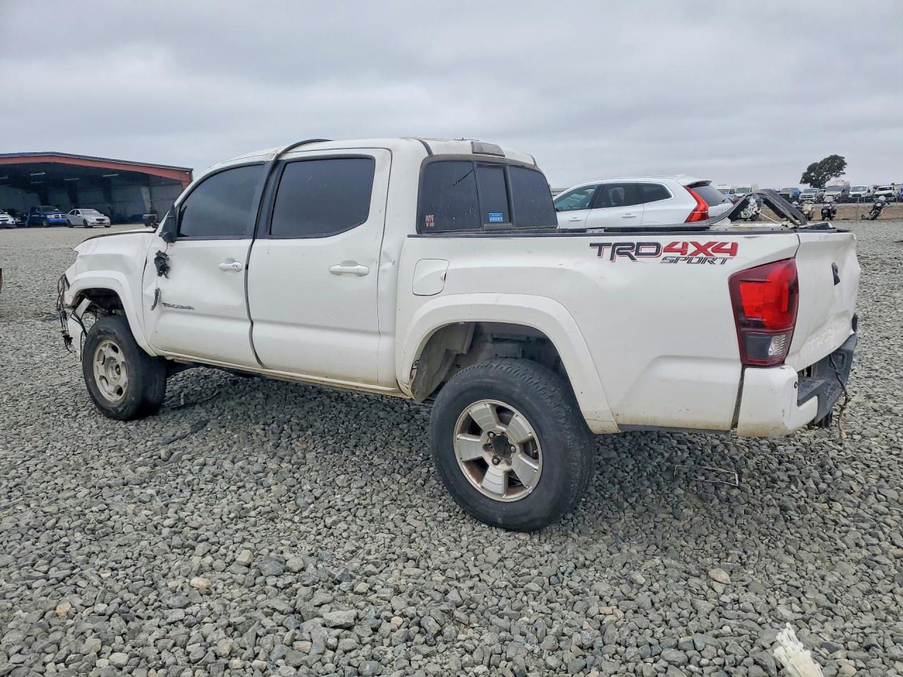 2016 TOYOTA TACOMA TRD SPORT — снимка 2