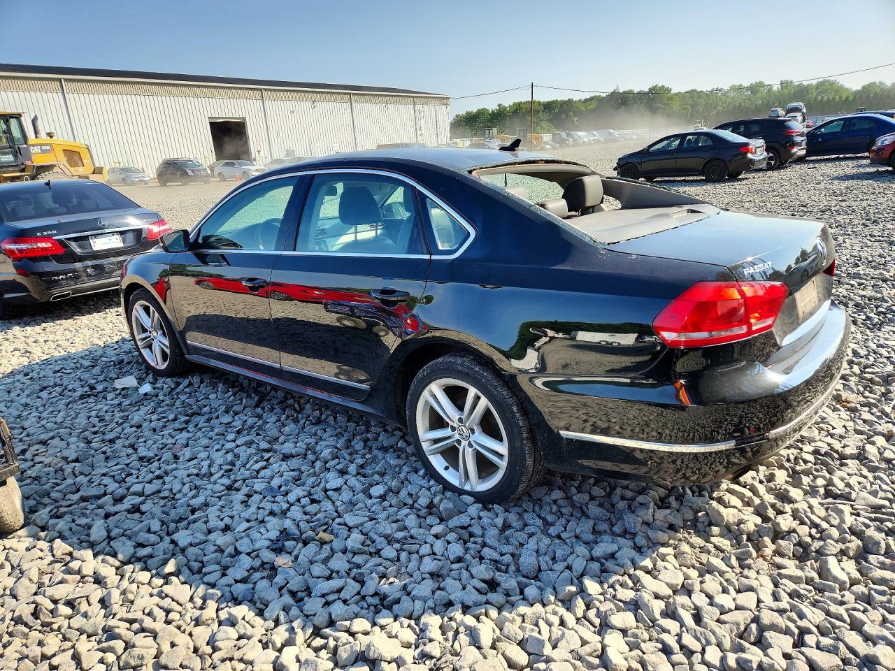 2015 VOLKSWAGEN PASSAT SE — снимка 2