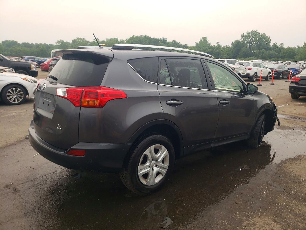 2015 TOYOTA RAV4 LE — снимка 3