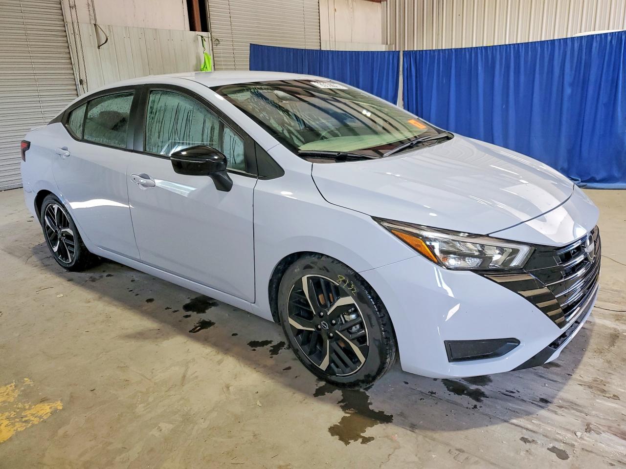 2025 NISSAN VERSA SR — снимка 4