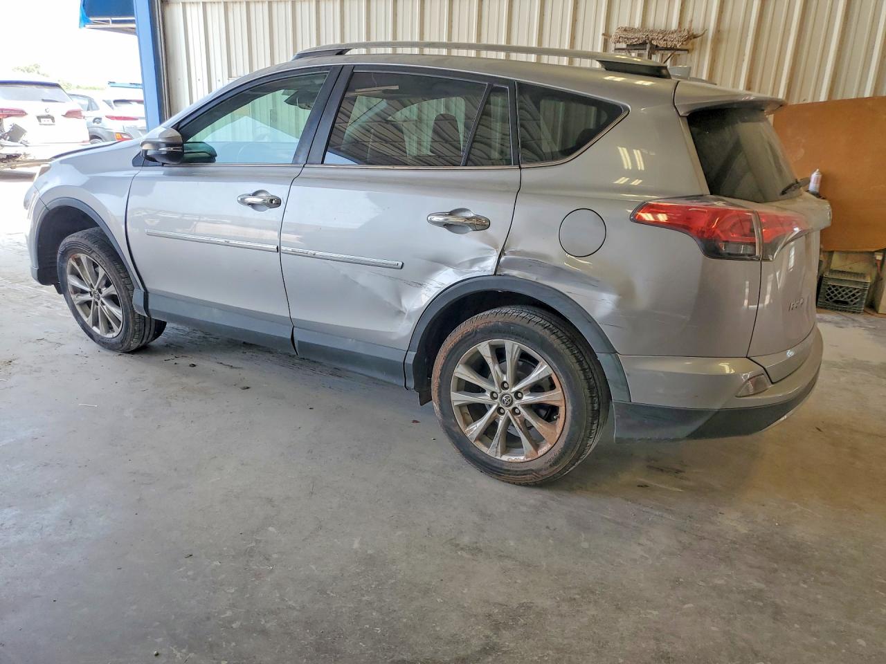 2018 TOYOTA RAV4 LIMITED — снимка 2