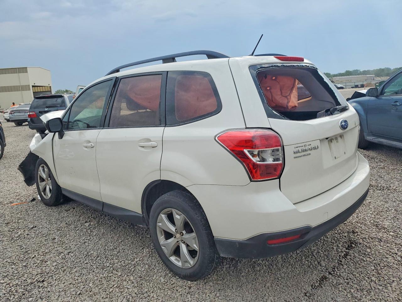 2015 SUBARU FORESTER 2.5I — снимка 2
