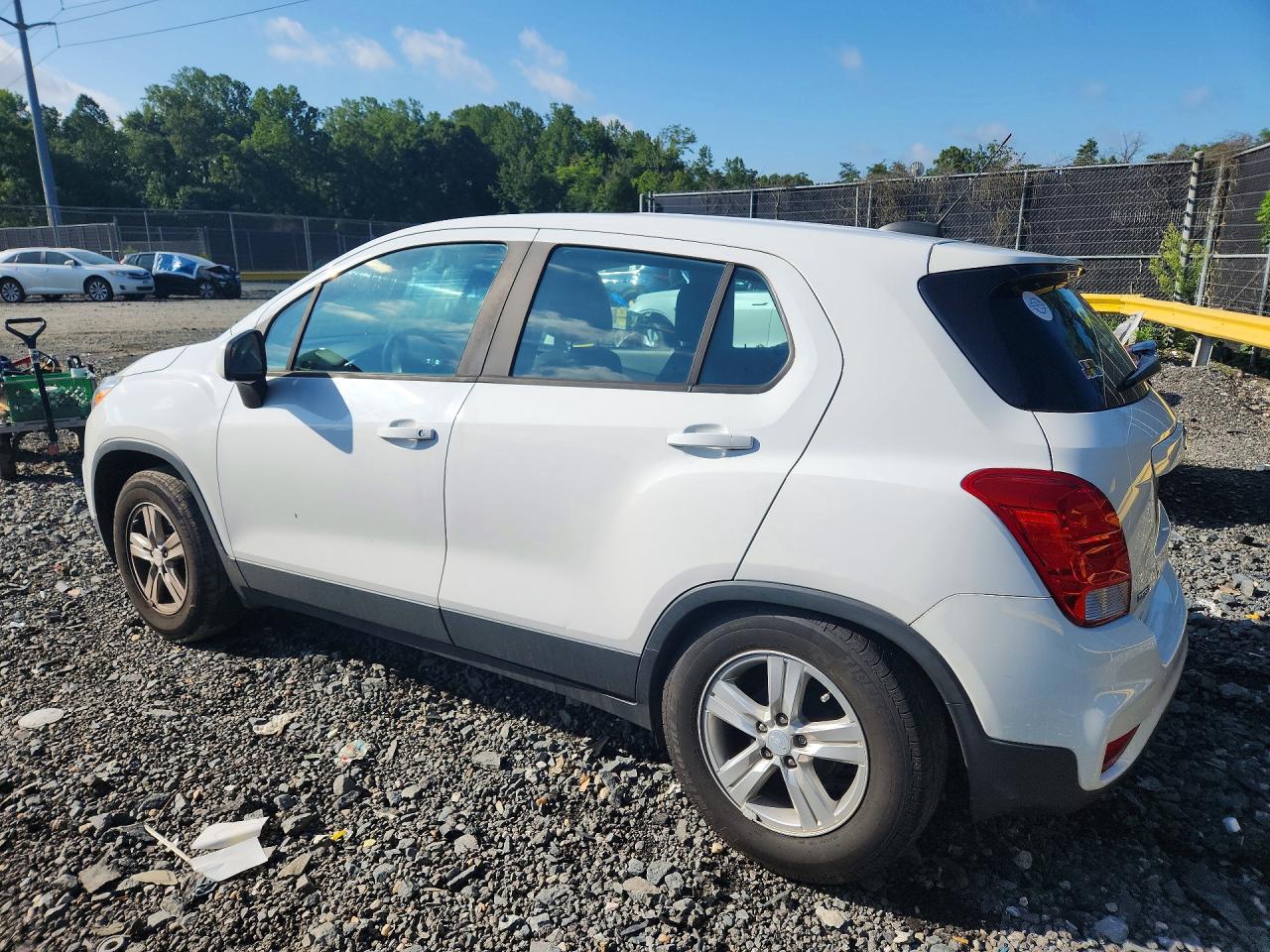 2019 CHEVROLET TRAX LS — снимка 2