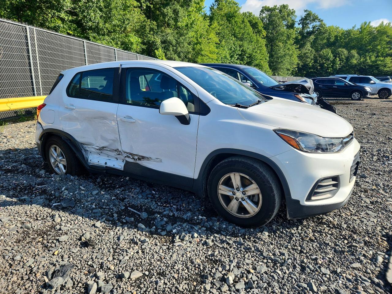 2019 CHEVROLET TRAX LS — снимка 4