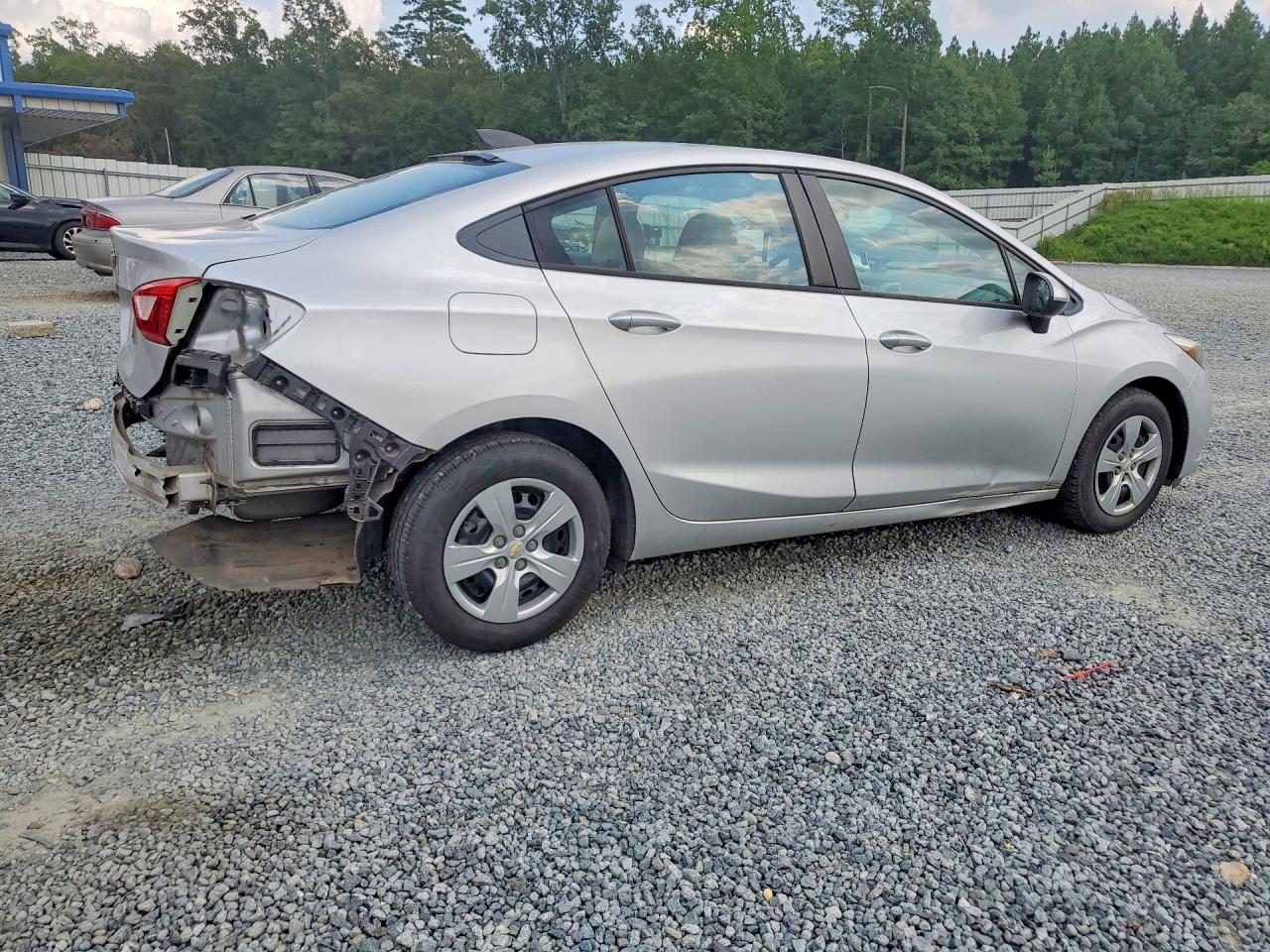 2017 CHEVROLET CRUZE LS — снимка 3