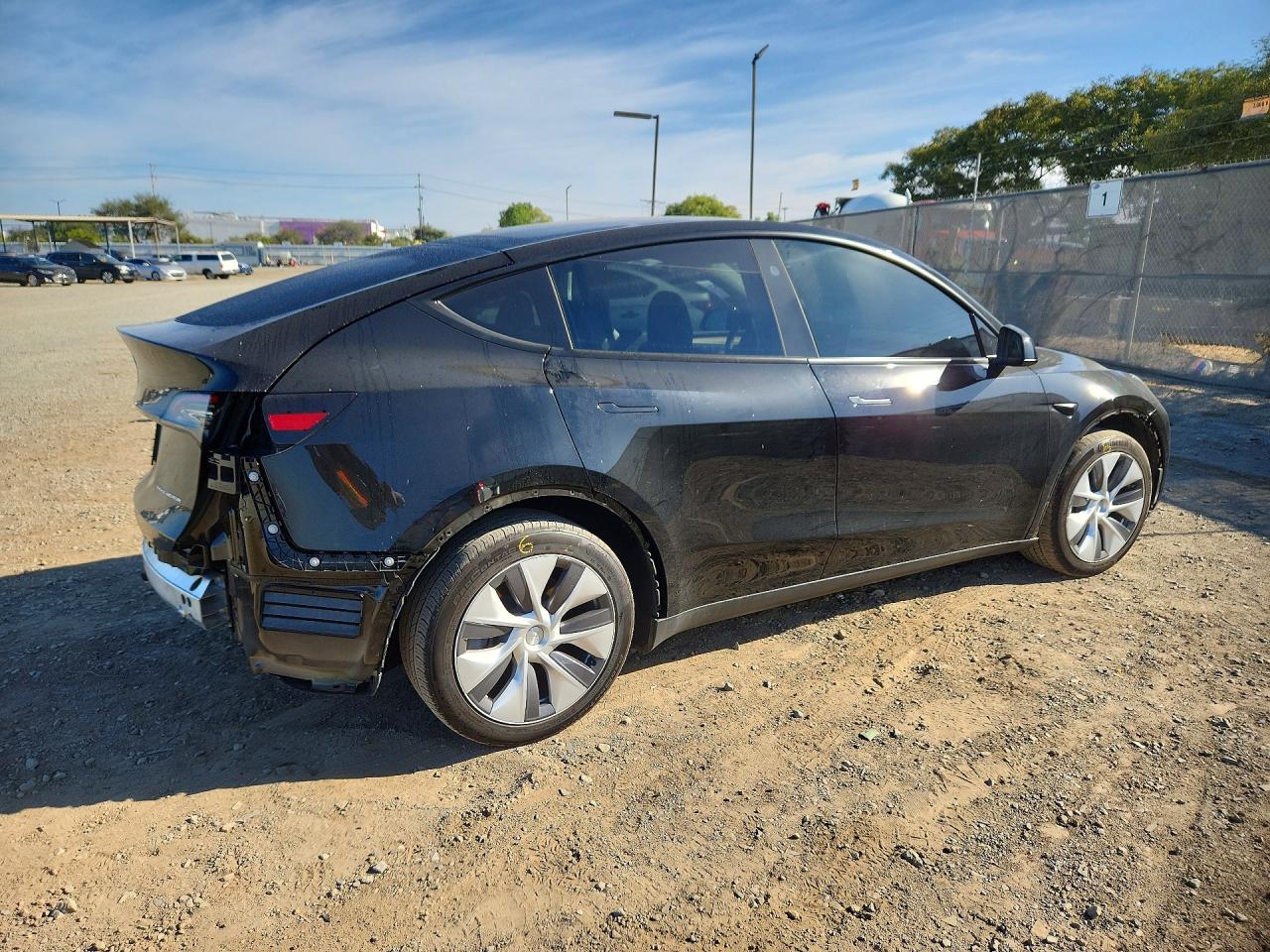 2023 TESLA MODEL Y — снимка 3