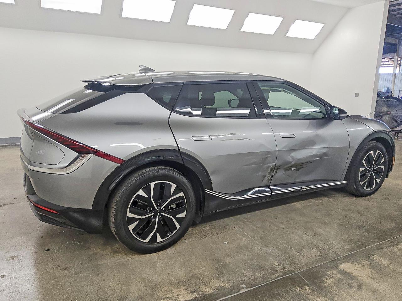 2023 KIA EV6 WIND — снимка 3
