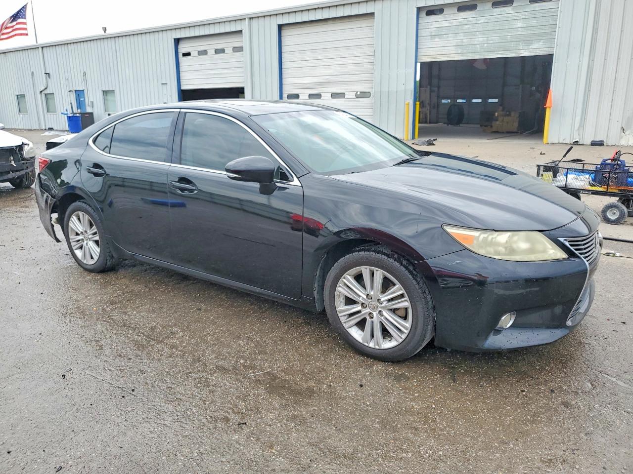 2013 LEXUS ES 350 — снимка 4