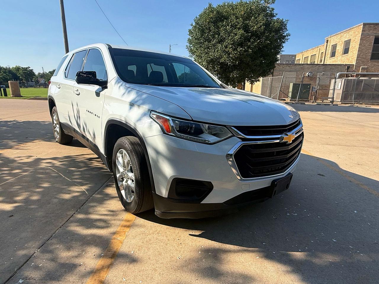 2019 CHEVROLET TRAVERSE LS