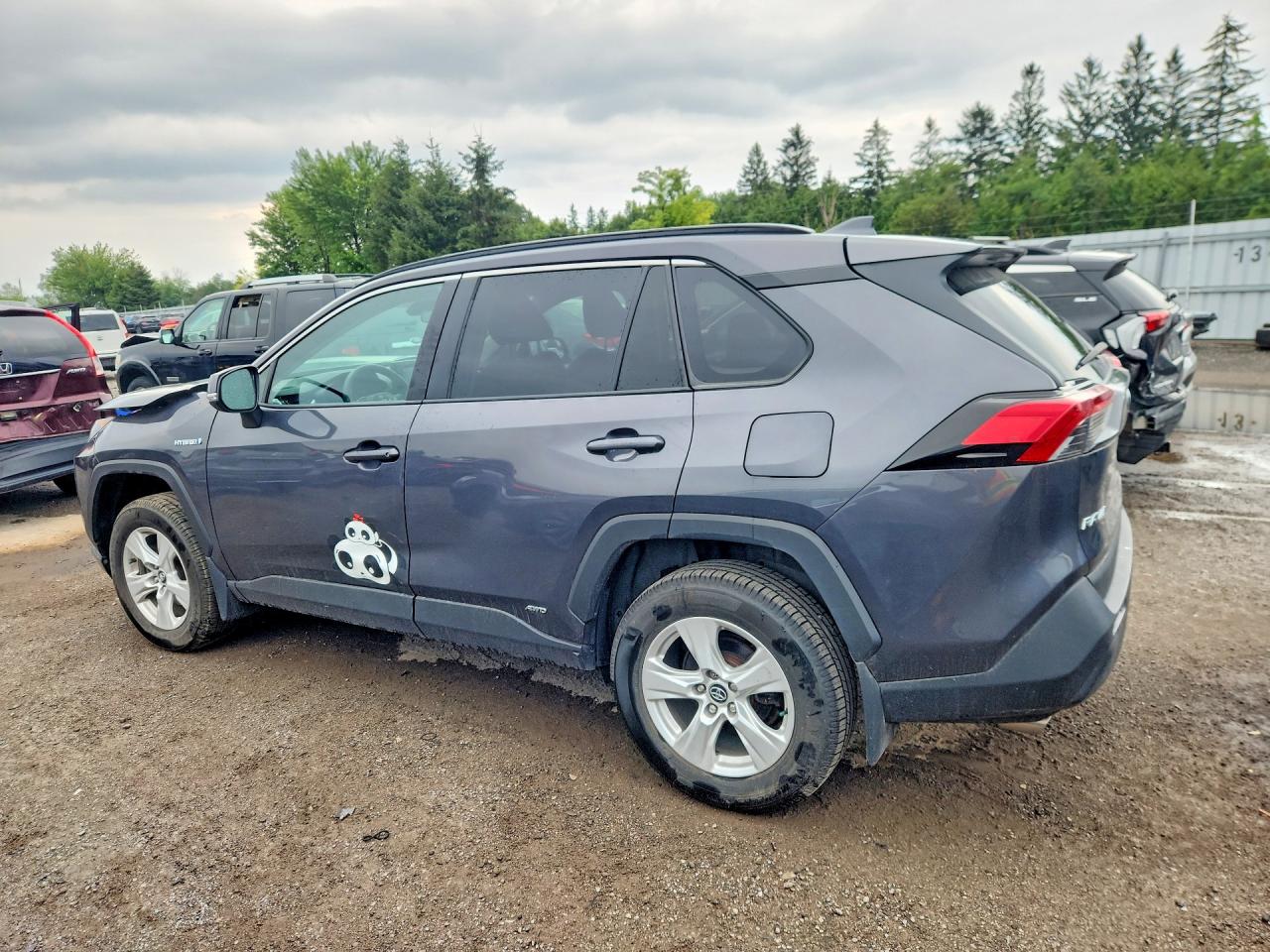 2019 TOYOTA RAV4 LE — снимка 2
