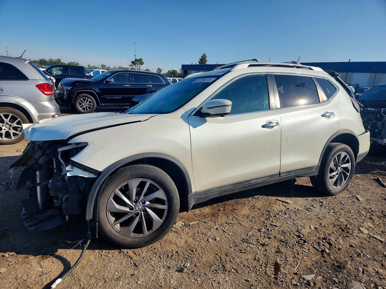 2016 NISSAN ROGUE SL