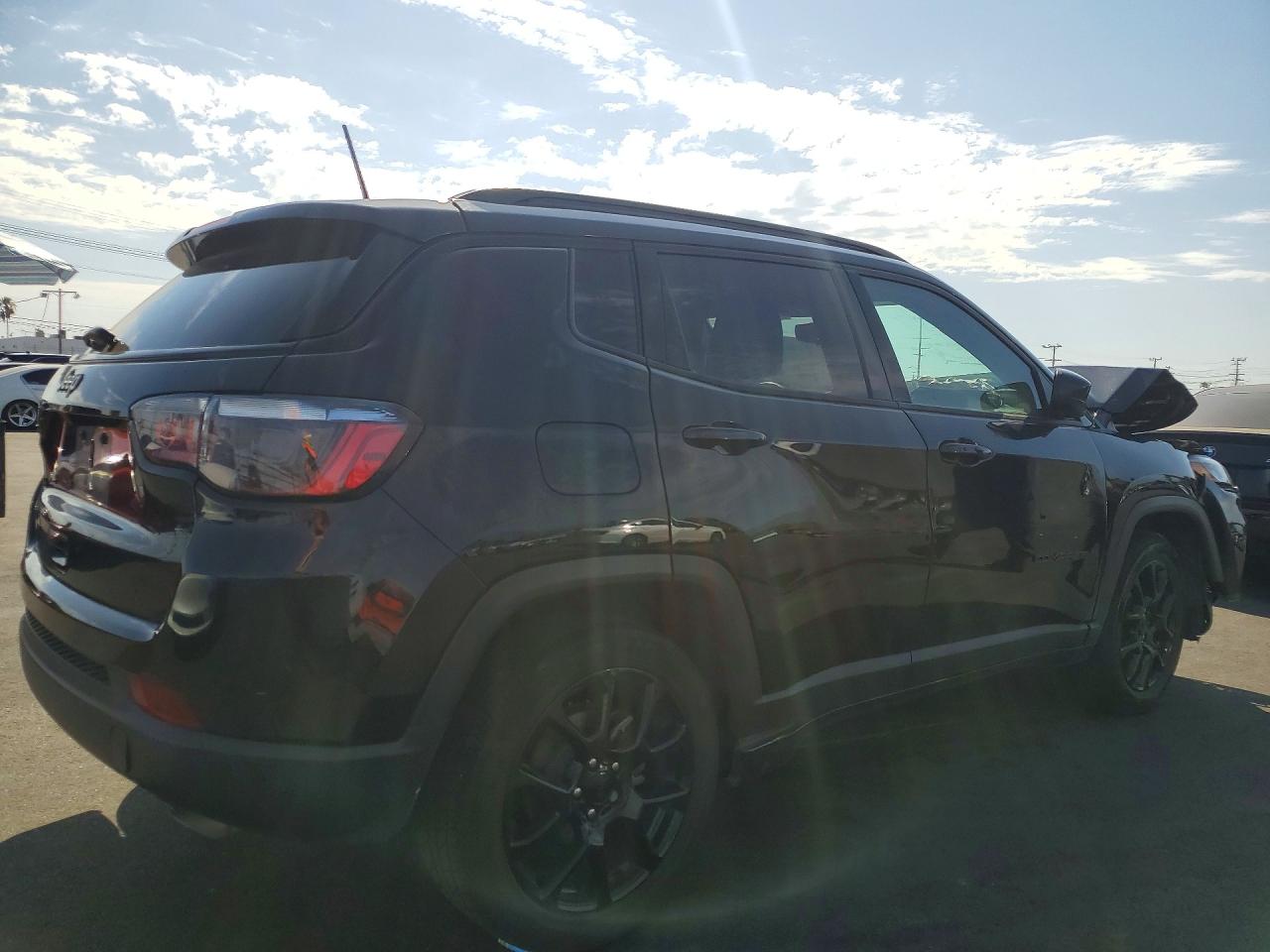 2022 JEEP COMPASS LATITUDE — снимка 3