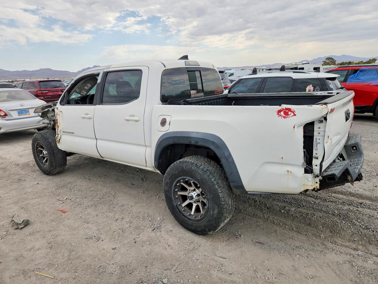 2018 TOYOTA TACOMA SR V6 — снимка 2
