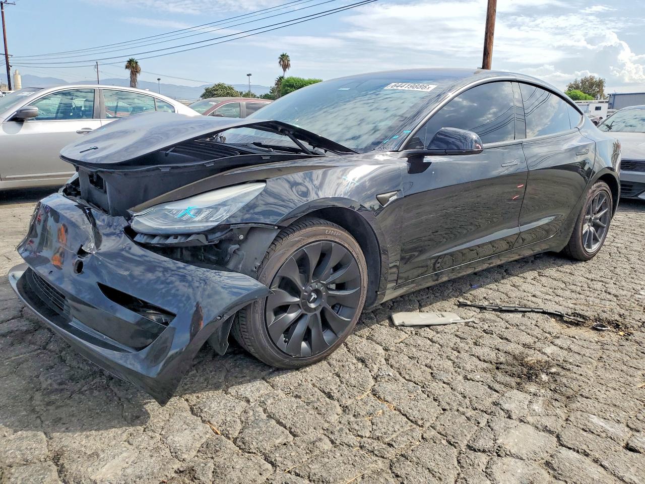 2018 TESLA MODEL 3