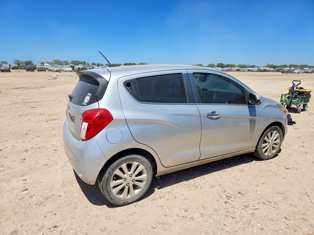 2016 CHEVROLET SPARK 2LT — снимка 3