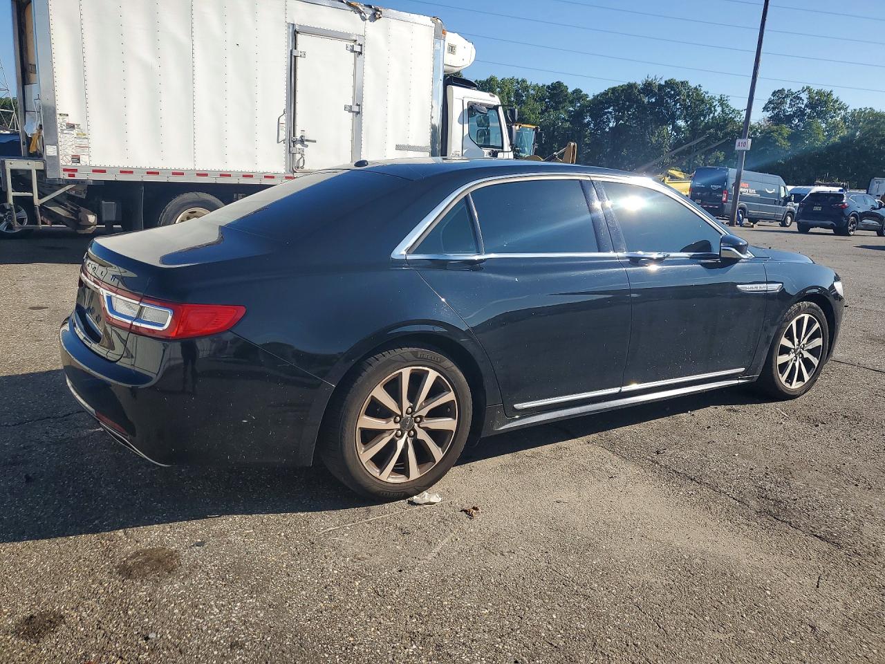 2017 LINCOLN CONTINENTAL — снимка 3