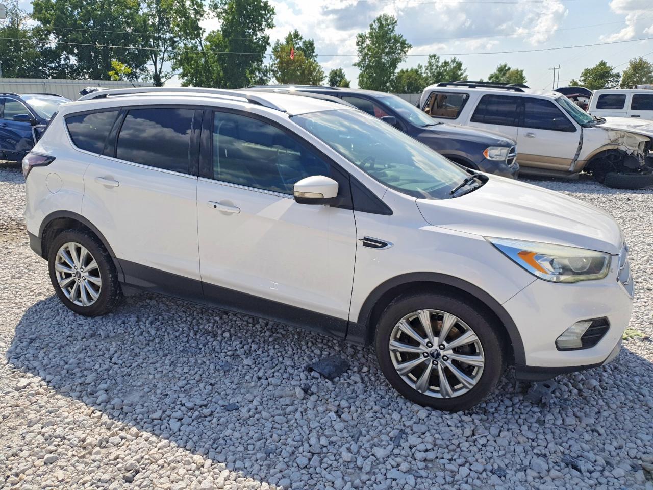 2017 FORD ESCAPE TITANIUM — снимка 4