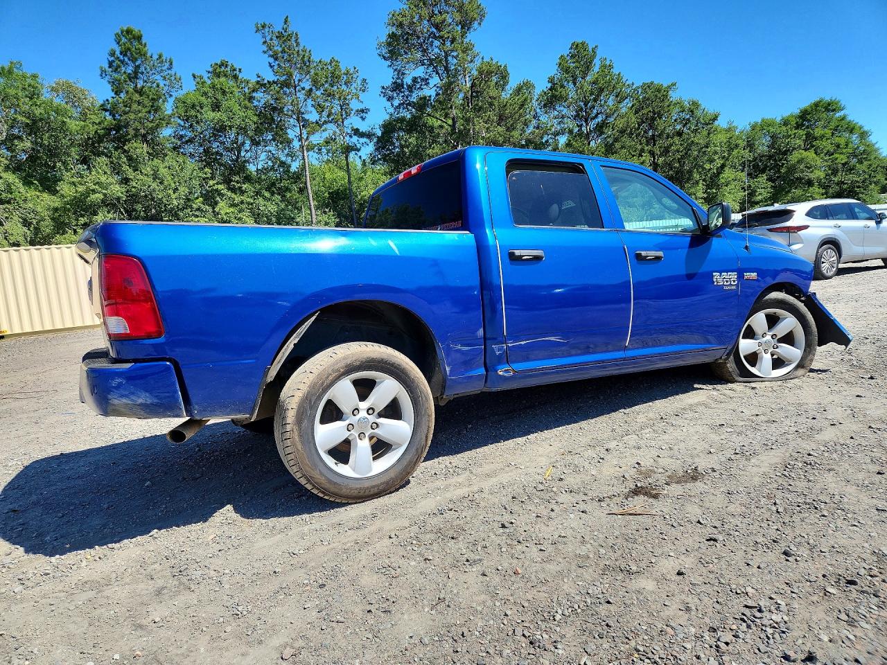 2019 RAM 1500 CLASSIC TRADESMAN — снимка 3