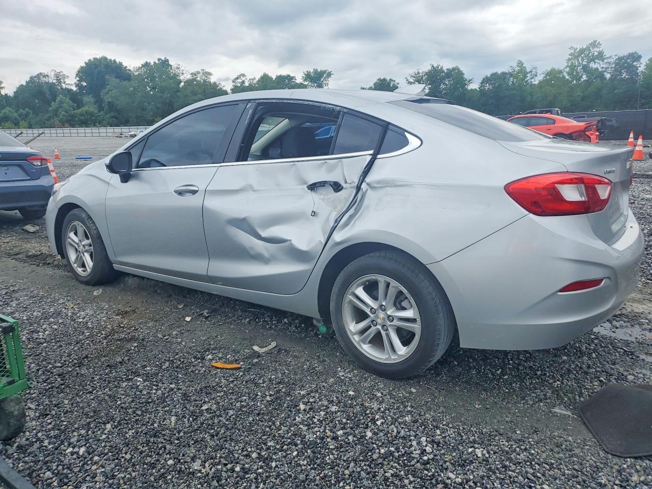 2016 CHEVROLET CRUZE LT — снимка 2