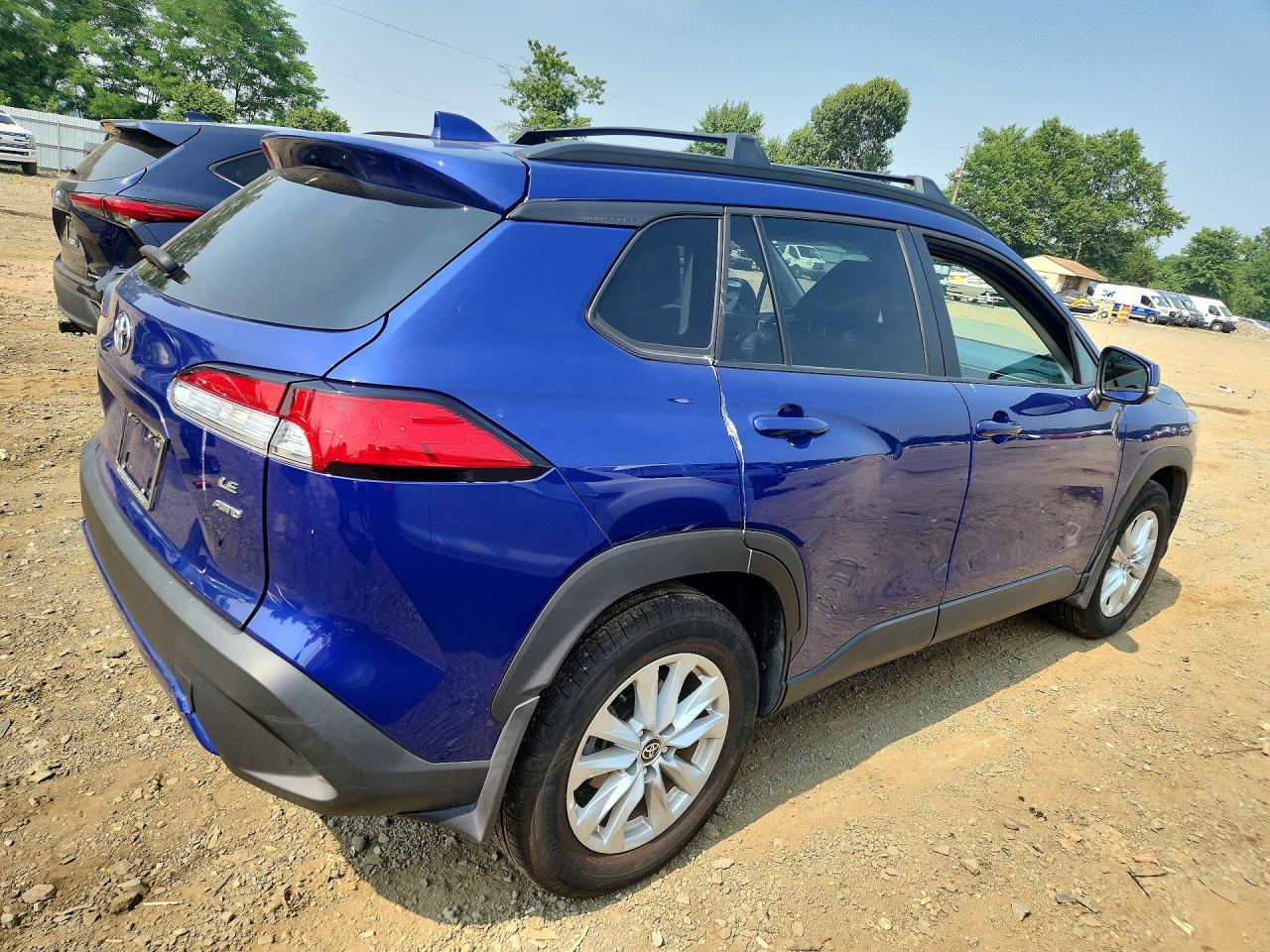 2024 TOYOTA COROLLA CROSS LE — снимка 3