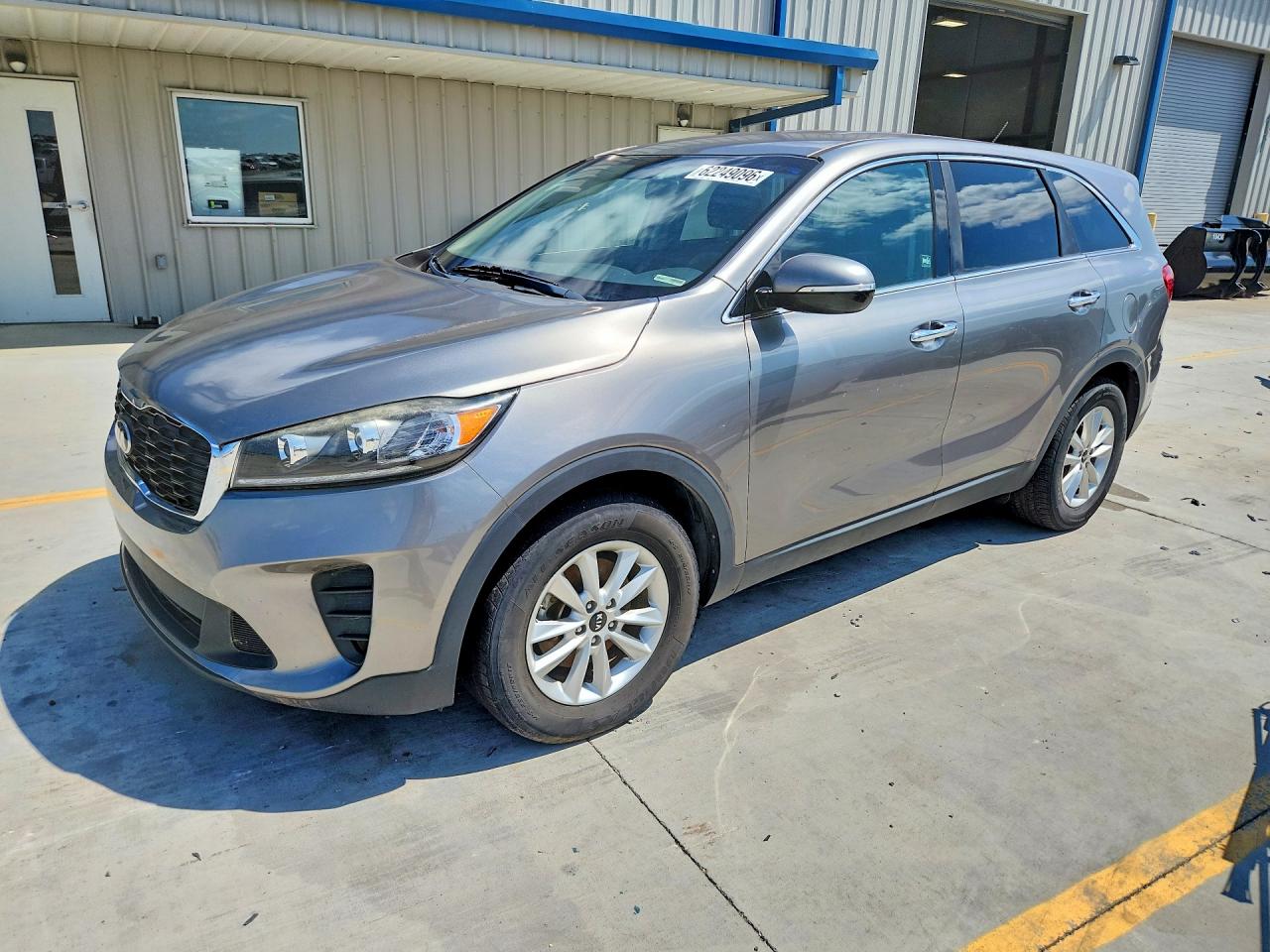 2019 KIA SORENTO LX V6