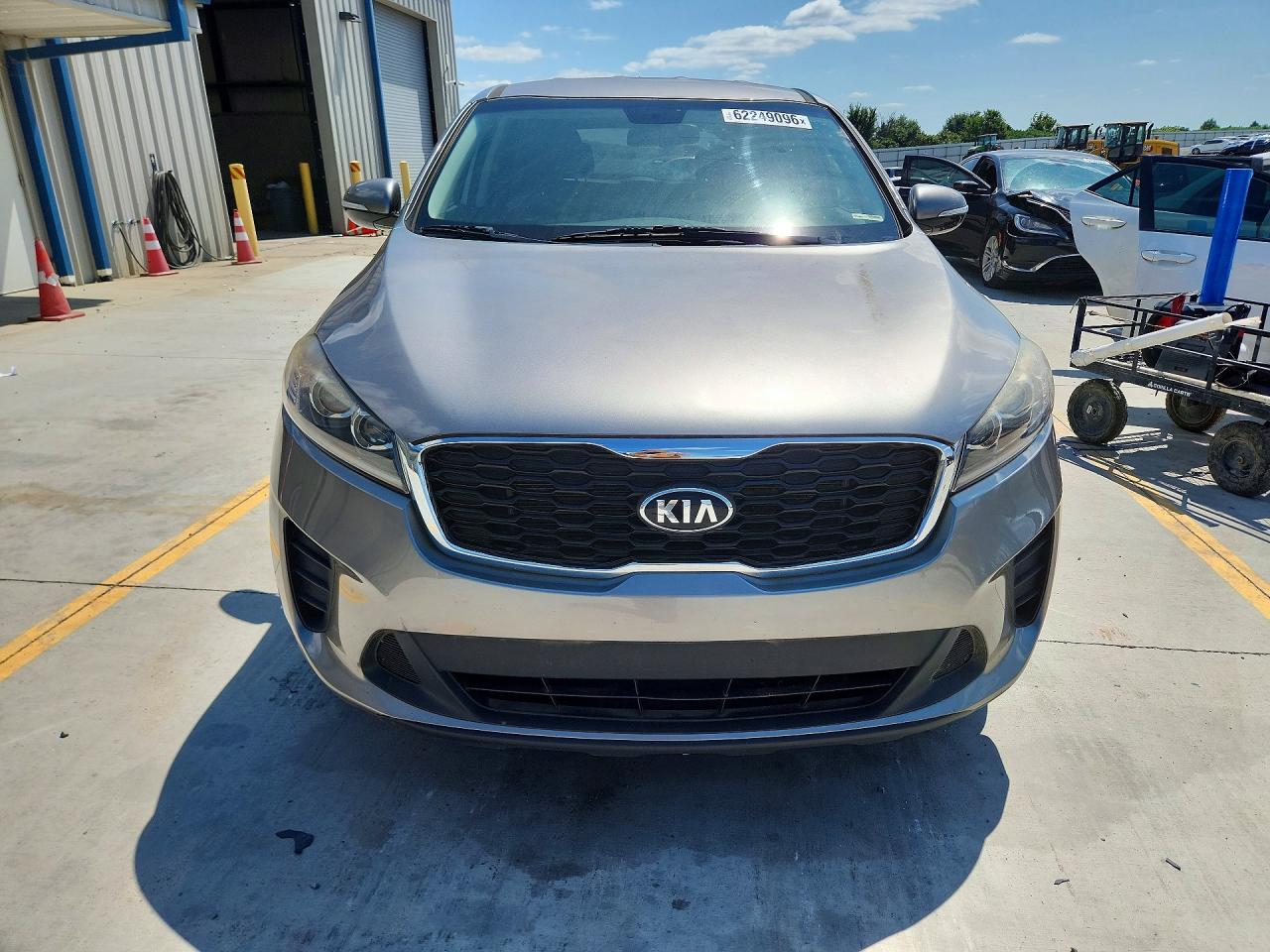 2019 KIA SORENTO LX V6 — снимка 5