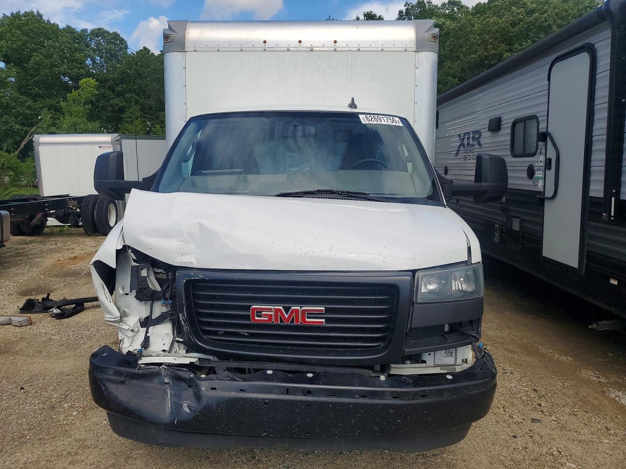 2022 GMC SAVANA CUTAWAY G3500 — снимка 5