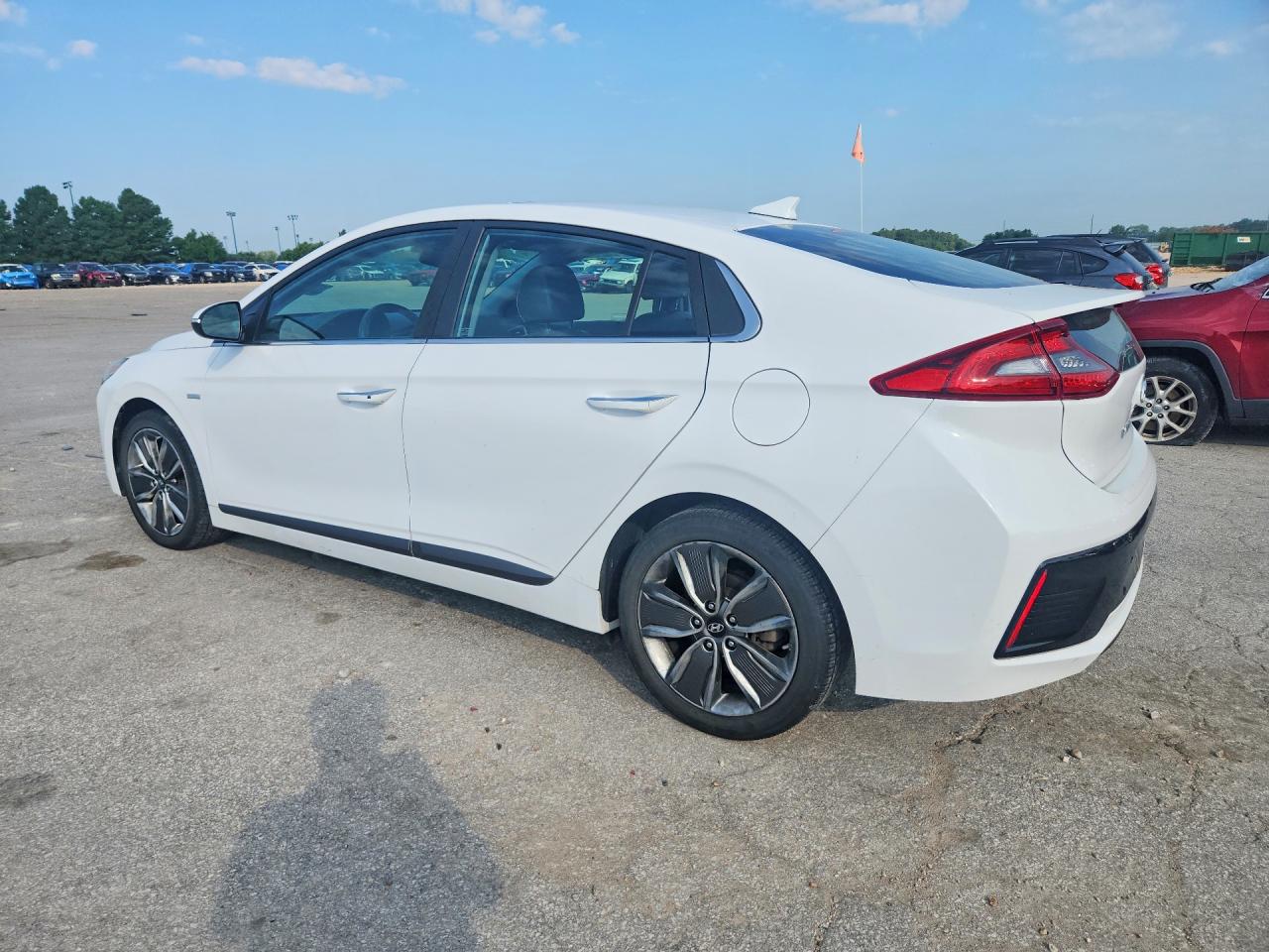 2017 HYUNDAI IONIQ LIMITED — снимка 2