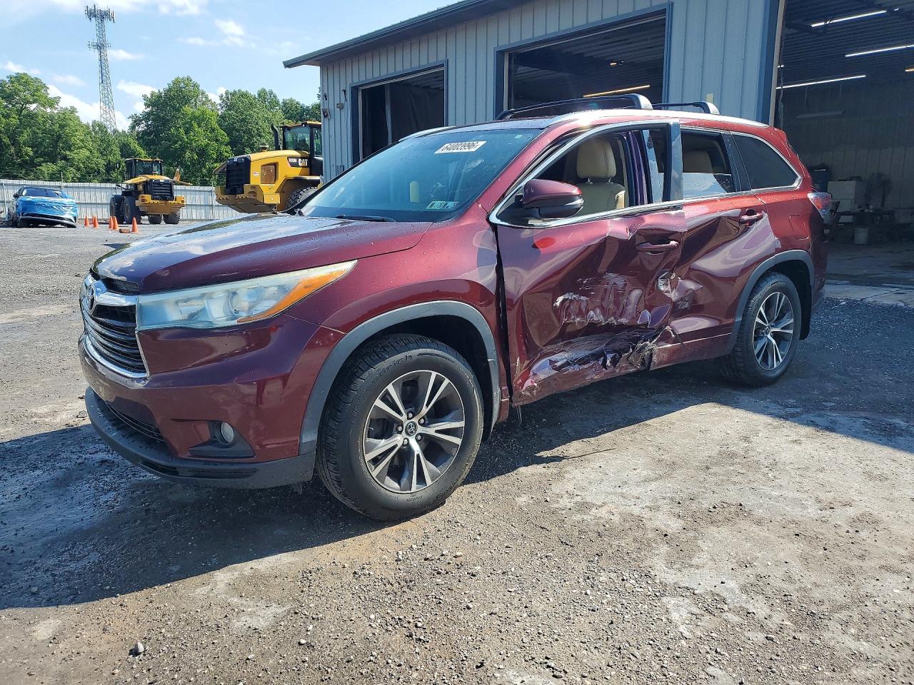 2016 TOYOTA HIGHLANDER XLE