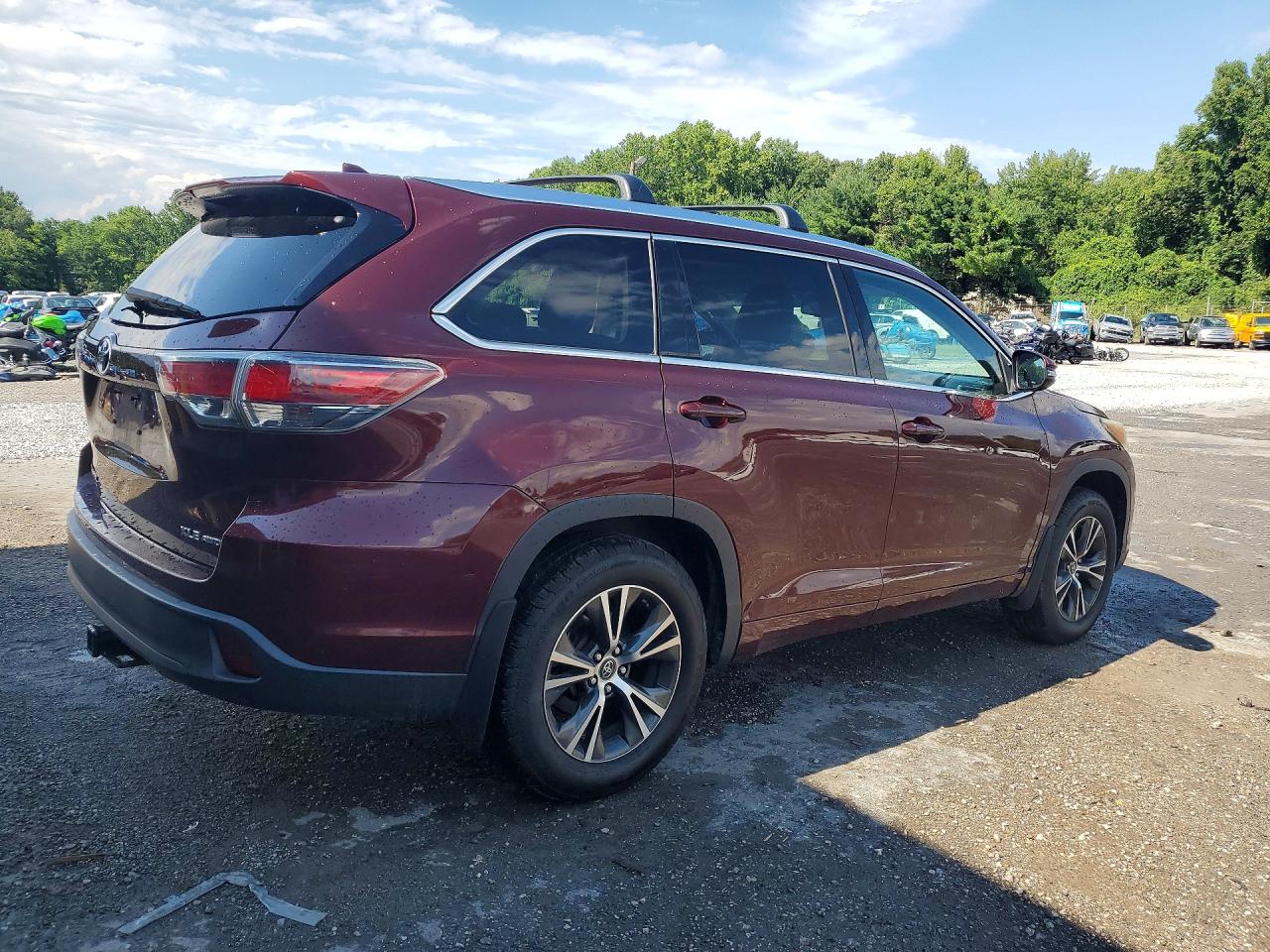 2016 TOYOTA HIGHLANDER XLE — снимка 3