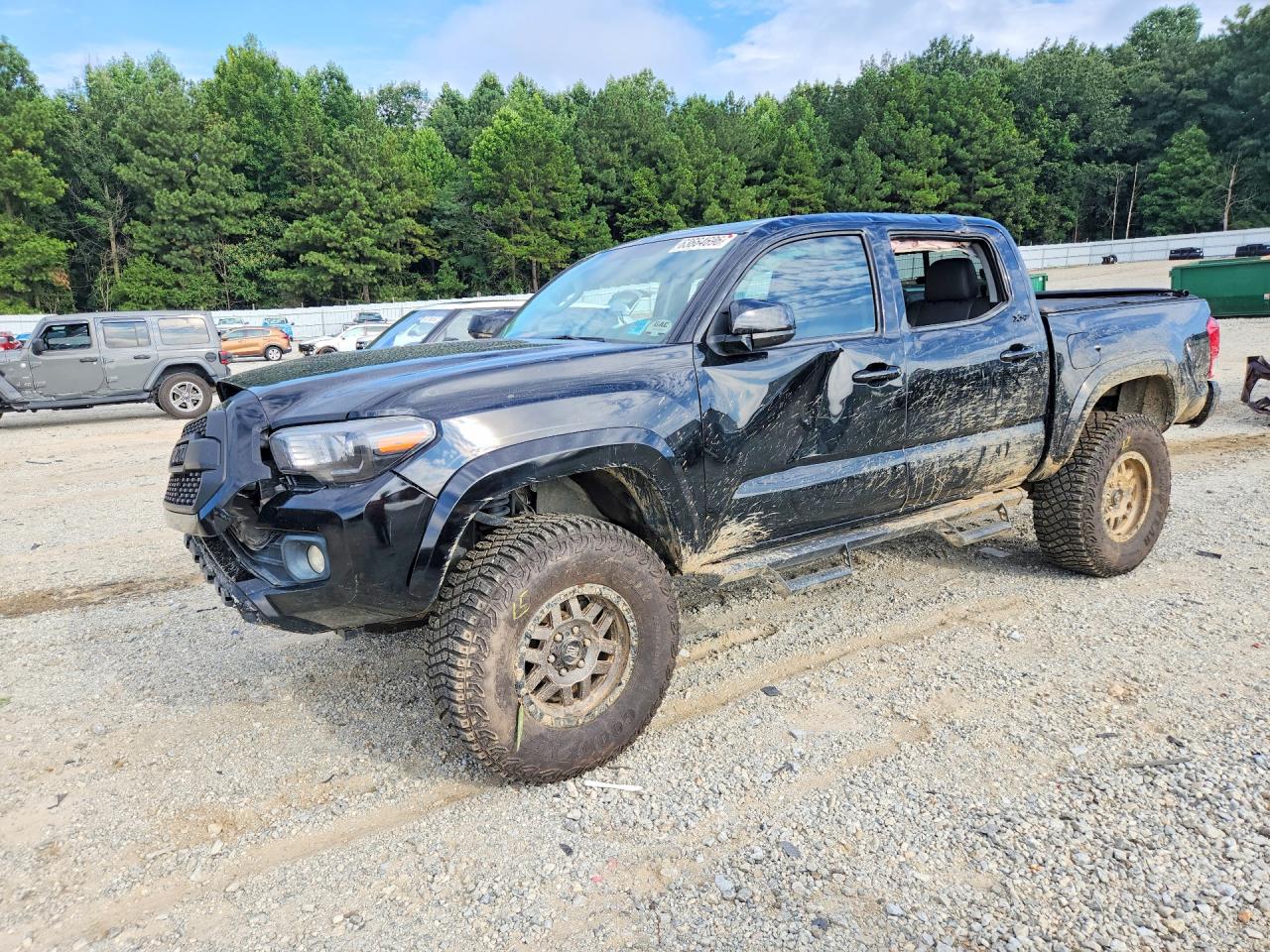 2017 TOYOTA TACOMA SR5 V6