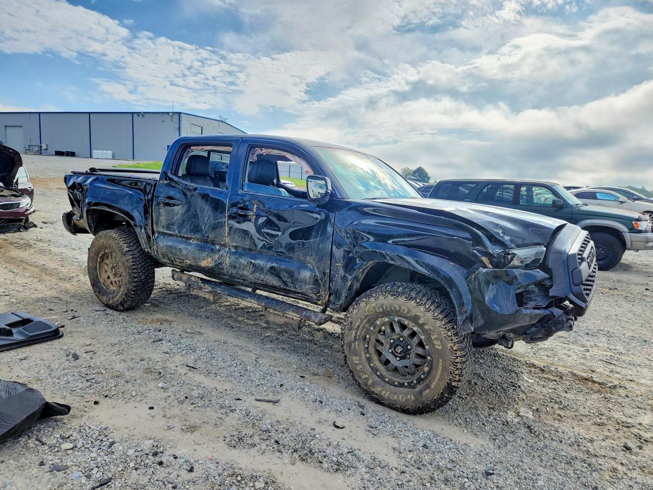 2017 TOYOTA TACOMA SR5 V6 — снимка 4
